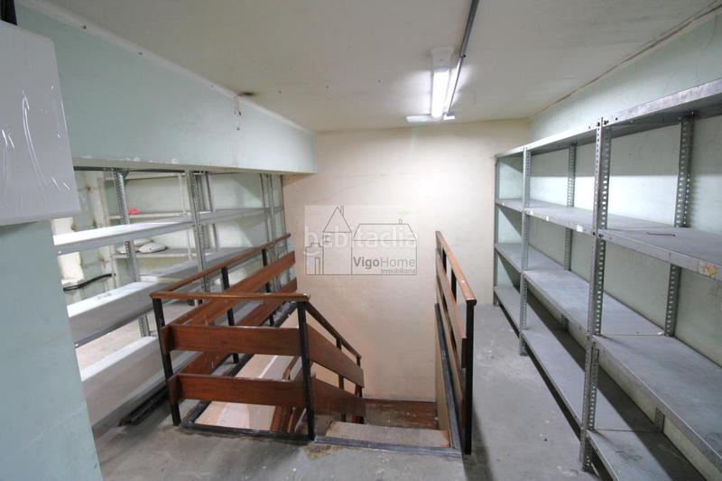 Foto 48e1fe7c-8c2a-4776-9127-d10949f01cf9. Locale commerciale in Casablanca - Calvario Vigo