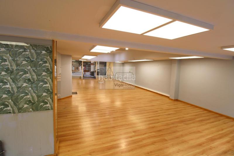 Foto bc83271e-bd86-4858-86cb-875ddaa6096b. Locale commerciale in Casablanca - Calvario Vigo