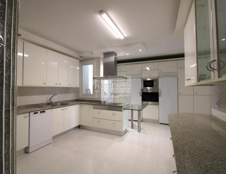 Foto 93ac47f4-f95b-4924-aa84-879981fe769b. Appartement dans garcia barbon 48 dans Centro - Areal Vigo