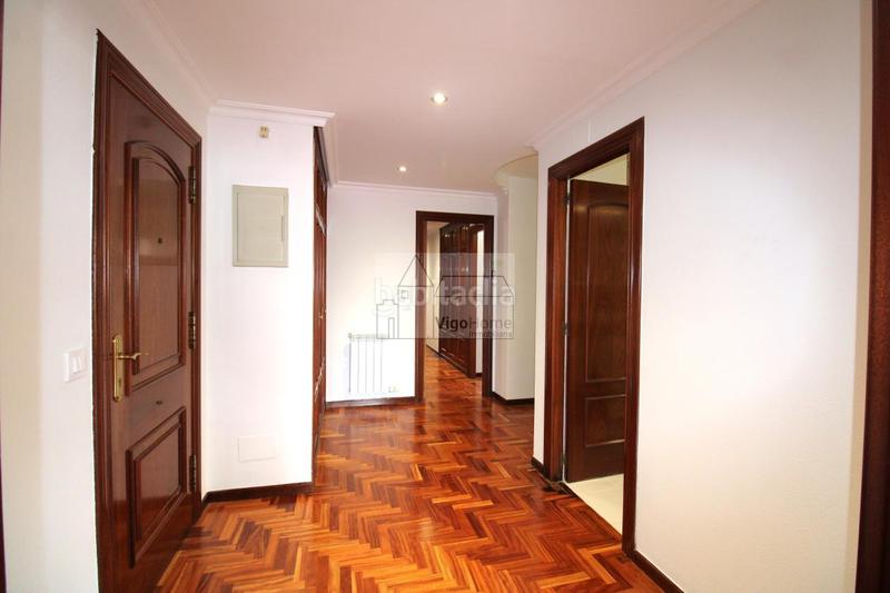 Foto ac90f84d-ab32-4a78-b201-7881efdaa6e2. Appartement dans garcia barbon 48 dans Centro - Areal Vigo