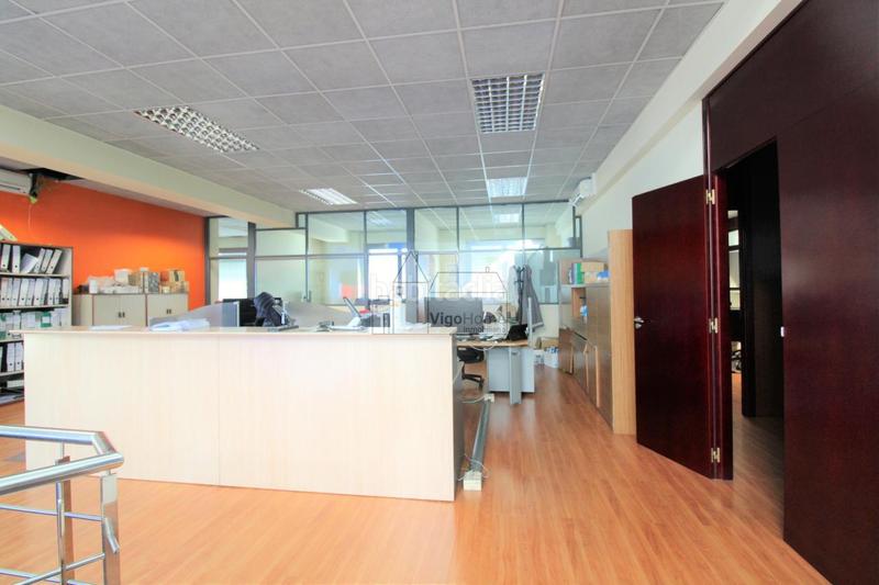 Foto 575d1533-7cb1-4529-92be-c7ca565c3850. Alquiler oficina en Lavadores Vigo