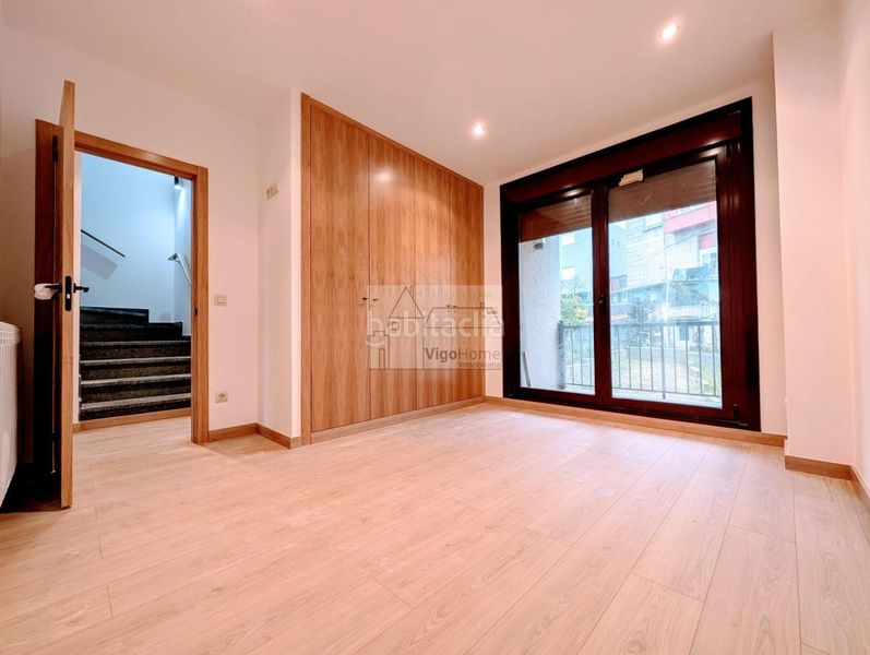 Foto 99608f4f-9d47-4710-bf30-dd7a23a172ce. Casa adossada amb calefacció aparcament a Teis Vigo