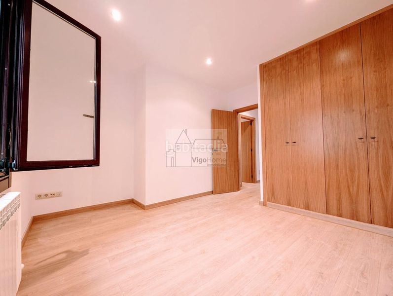 Foto cae4dfaa-4878-4e6e-bd60-e16e4e9d0862. Casa adossada amb calefacció aparcament a Teis Vigo