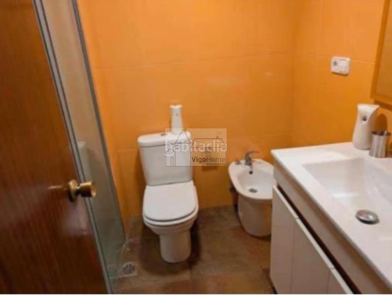 Foto 351bc323-a8bf-4682-8868-1a0bfb5c3f85. Pis amb aparcament a Berbés - Peritos Vigo