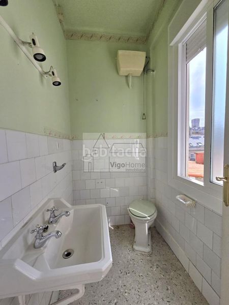 Foto c94d8e9a-db25-4614-9e41-46193d3adff9. Pis amb calefacció a Centro - Areal Vigo