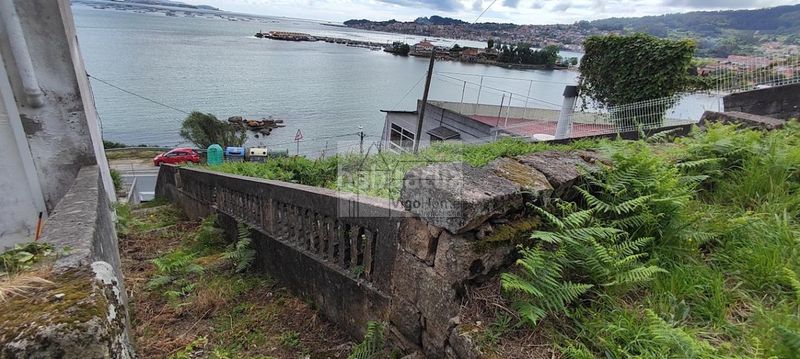 Foto 1417b9d1-2162-42e0-a007-8ad0bc9fc054. Casa amb aparcament a Moaña