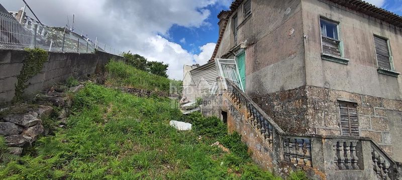 Foto 5073e1a4-f737-410e-b718-642e7483869a. Casa amb aparcament a Moaña