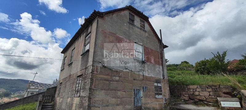 Foto b2ee4cee-a629-4399-81e1-f2f5d7622169. Casa amb aparcament a Moaña