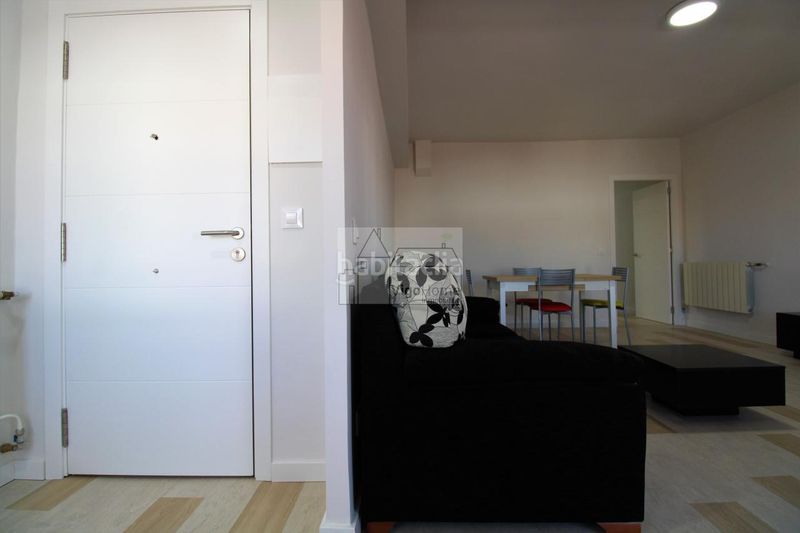 Foto 5acbb722-503c-4164-97f7-4e14444016b0. Miete etagenwohnung mit heizung in O Castro Vigo