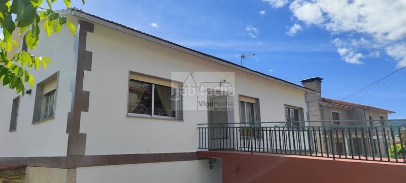 Foto c5e4893e-0590-43b9-a03a-b0597ff30bc9. Casa amb calefacció aparcament a Moaña