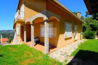 Casa  Ru salgueiron-louredo (urbanización san antoiño)