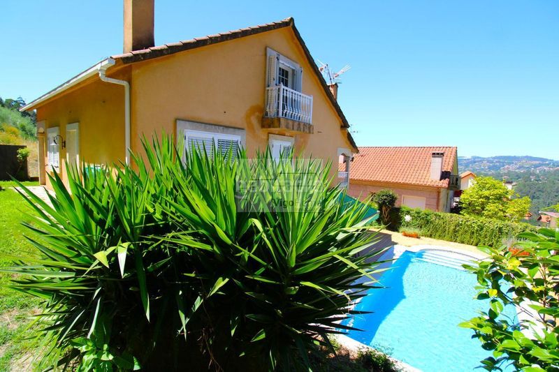 Foto 765ed05f-1cf9-4c3e-afd4-7f862cc47a9a. Casa amb calefacció aparcament piscina a Mos