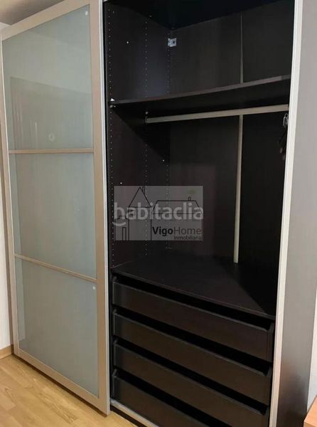 Foto 2f0eb2b7-3765-444a-bbf6-f2f94282193d. Pis amb calefacció aparcament a Darbo Cangas