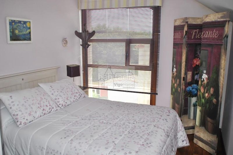 Foto 06b34790-0fbd-4630-b13a-41371ee60685. Casa amb calefacció aparcament a Darbo Cangas