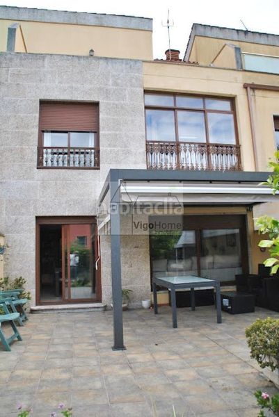 Foto c38e5756-48de-4494-84d8-5d1ed9912f32. Casa amb calefacció aparcament a Darbo Cangas