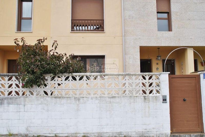 Foto e6333c9a-da6a-4eb9-953b-1f3c9d6ca7ea. Casa amb calefacció aparcament a Darbo Cangas