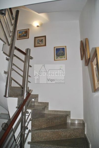 Foto e938d05d-0cbc-4564-99b8-8a35bd799e8c. Casa amb calefacció aparcament a Darbo Cangas