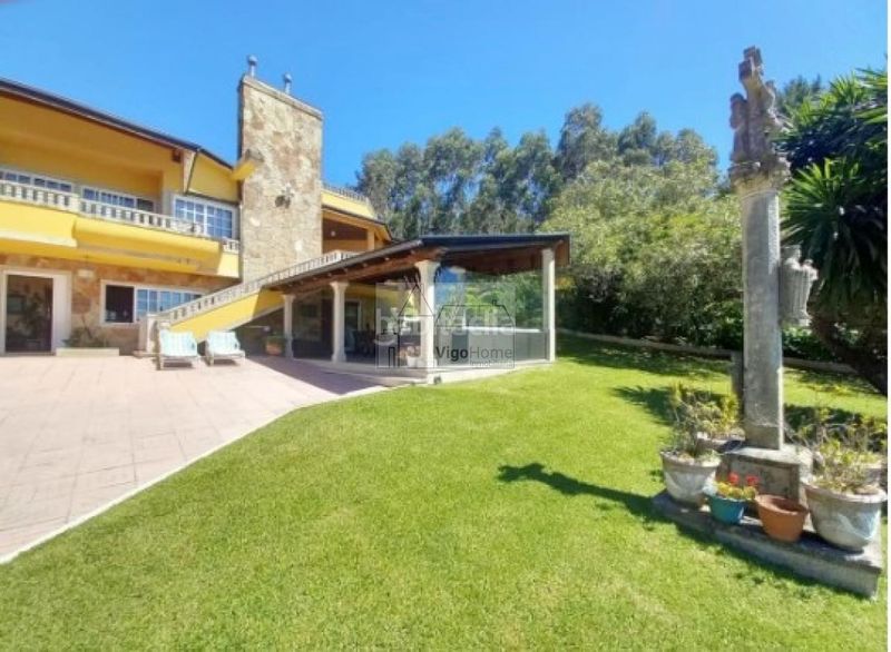 Foto 28eccdd7-3690-44a9-9cc9-2bb16d3ac59a. Chalet en Darbo Cangas