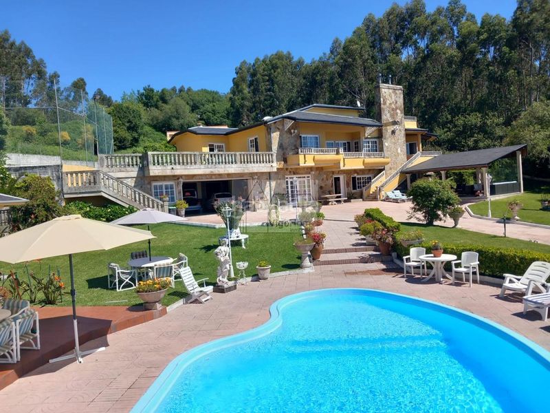 Foto a433d906-86c7-4183-ad09-7b10018ea63b. Chalet en Darbo Cangas