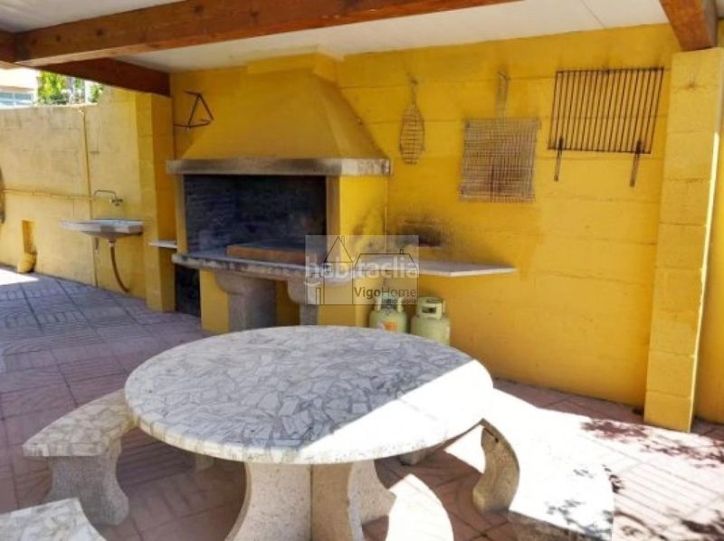 Foto d1356477-281e-40bc-9d01-20a5f1cfabfc. Chalet en Darbo Cangas