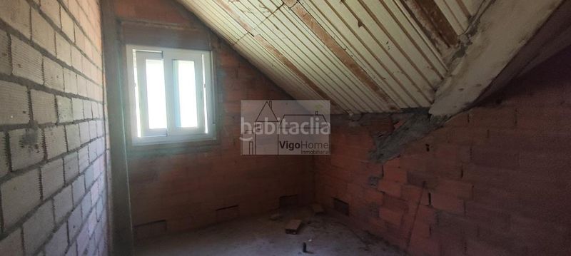 Foto 8a00579c-f2be-404f-8bf2-5a6f8076647e. Casa amb aparcament a Moaña