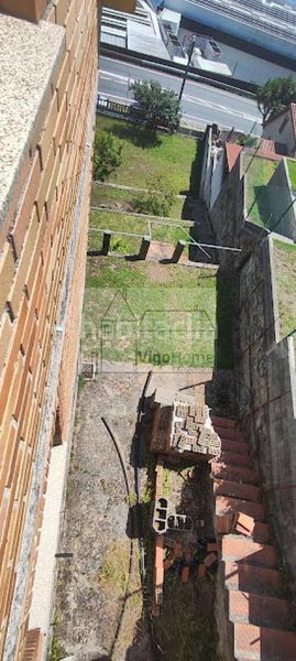 Foto b52a5bda-ac84-4864-9e8c-7a50f10527d4. Casa amb aparcament a Moaña