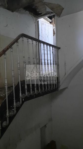 Foto 6c6b3bb6-29a1-49f8-8bd2-161a14b6bc51. Edificio in Baiona