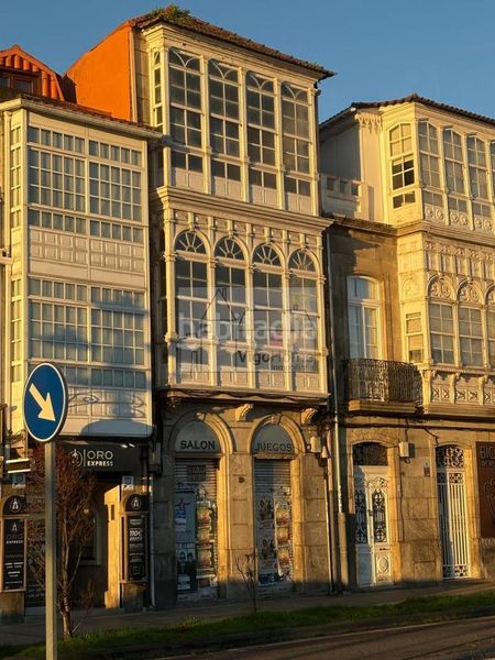 Foto b98e2915-3f56-485e-8f9f-272d4f95f776. Edificio in Baiona