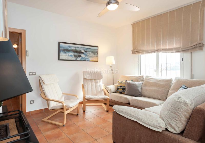 Foto a13671d7-06e3-4002-a51f-744569d59ef9. Xalet amb xemeneia aparcament piscina a Urbanitzacions Sant Pol de Mar