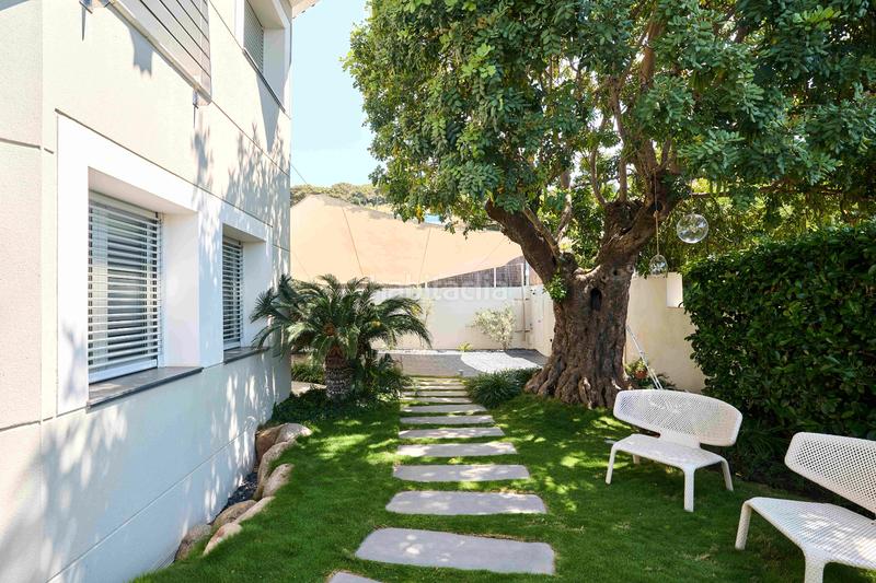 Foto 32e6bdad-05d2-4b73-b30d-44fd67ebe9b7. Haus mit kamin heizung parking pool in Urbanitzacions Sant Pol de Mar