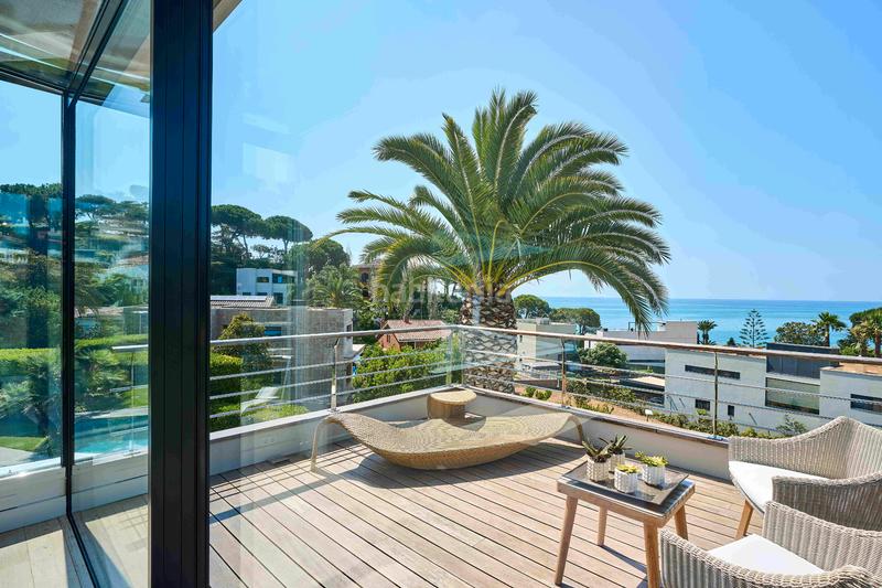 Foto 89e870b3-9f19-432d-a945-c96f957a99e9. Haus mit kamin heizung parking pool in Urbanitzacions Sant Pol de Mar