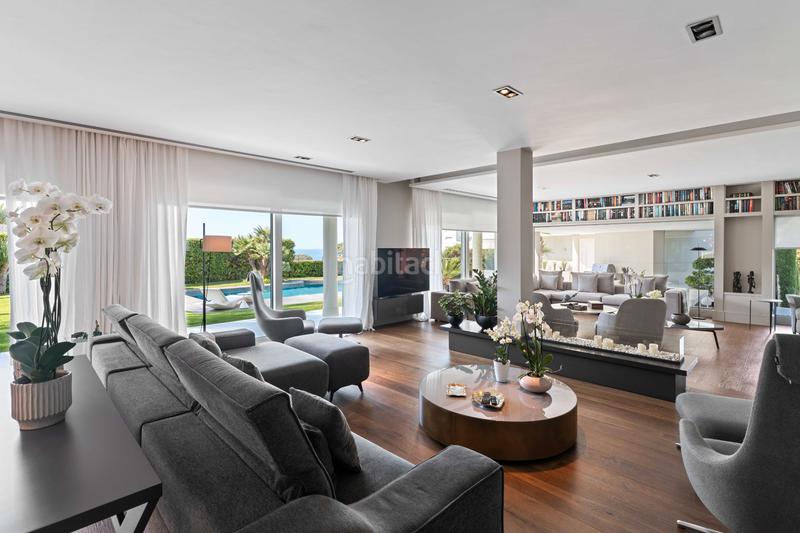 Foto d0264a3d-e975-4de8-985f-8d2a58b26f20. Haus mit kamin heizung parking pool in Urbanitzacions Sant Pol de Mar