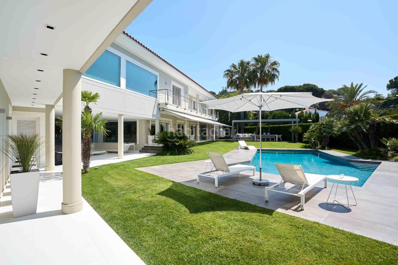 Foto f9812abf-289d-452c-a189-2c97a719a8d3. Haus mit kamin heizung parking pool in Urbanitzacions Sant Pol de Mar