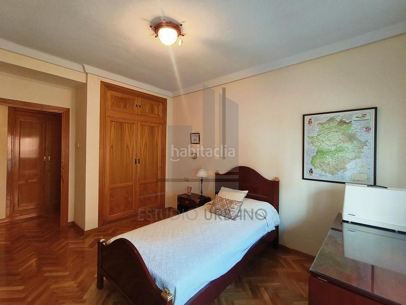 Foto f266c489-4869-48f9-a547-02e1bc8ccd80. Appartement dans de la vera 2 dans Centro Ciudad Plasencia