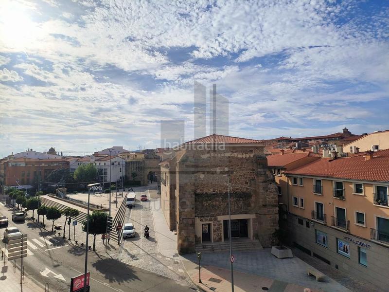 Foto b4b74670-5b03-446e-ac4d-b3357e4db1e0. Piso en de la vera 2 en Centro Ciudad Plasencia