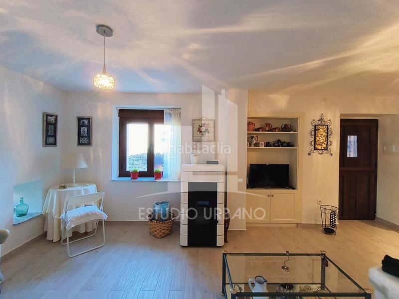 Foto 8e4c71ca-606e-4864-b642-6064f5bd1950. Casa en Masueco