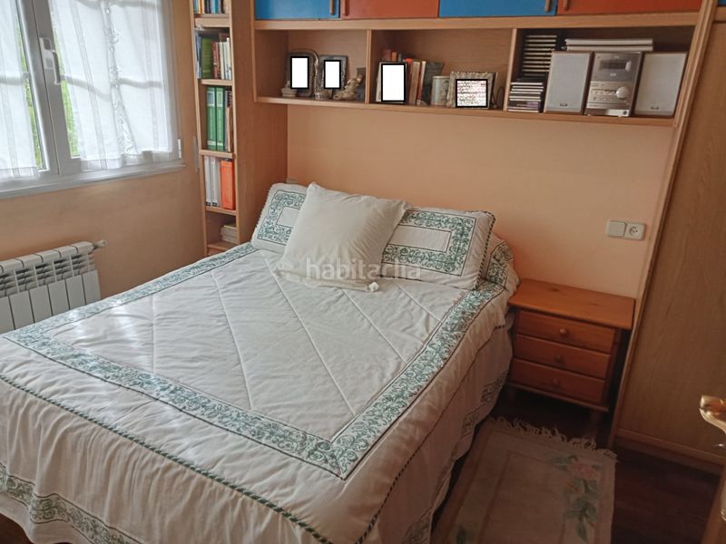 Foto 4ad4208a-9740-4f8a-9d2a-f64e5ae7f252. Casa amb calefacció aparcament a Castiñeiriño - Cruceiro de Sar Santiago de Compostela