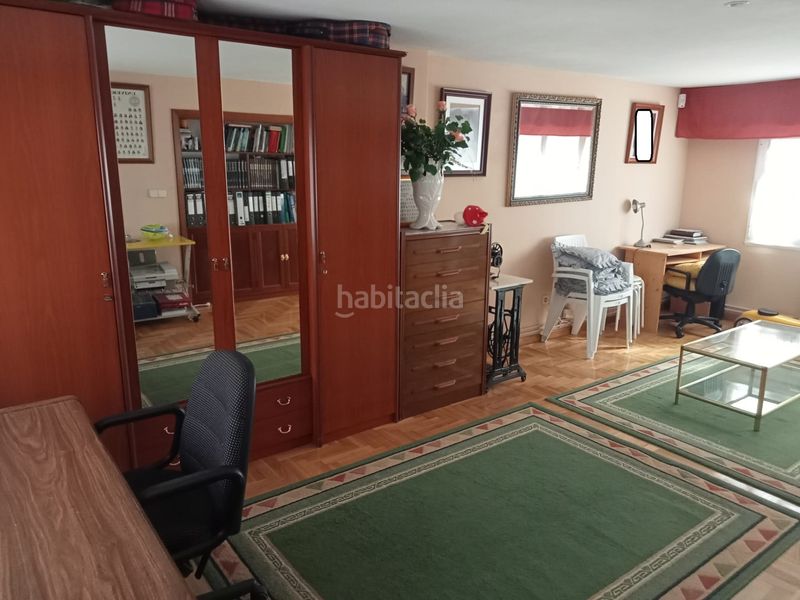 Foto 59afe8c3-6794-4818-9177-f3463060481e. Casa amb calefacció aparcament a Castiñeiriño - Cruceiro de Sar Santiago de Compostela