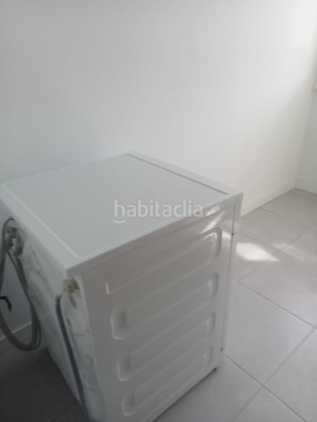Foto 40b03bd4-02e9-428a-add4-9388244fab90. Location maison avec cheminée chauffage parking piscine dans Teo