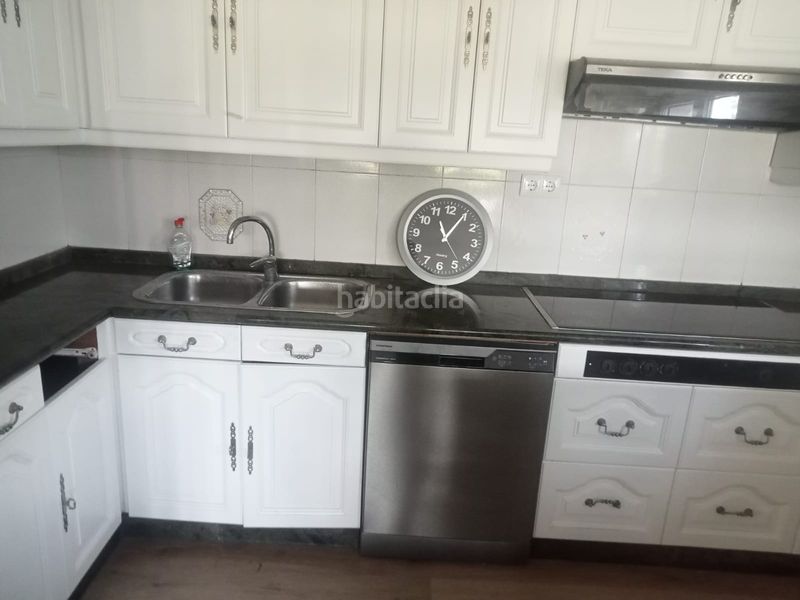 Foto f400a122-c024-4387-921a-9a050907bda9. Location maison avec cheminée chauffage parking piscine dans Teo