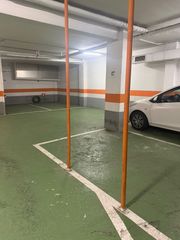 Miete Autoparkplatz  Rúa do hórreo. Plaza de garaje en alquiler en rúa do hórreo, próxima a la estac