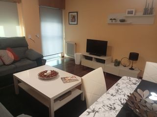 Alquiler Piso en Rúa secundino lópez 6. Piso en alquiler en zona corte inglés, 3 habitaciones, 2 baños,
