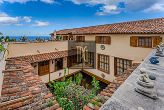 Masia  Calle las angustias. 6 bedroom historic house icod de los vinos