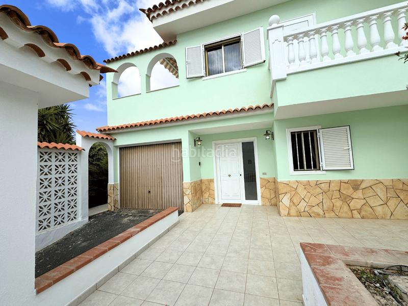 Foto 145f56b9-e201-458b-8ab7-d260b7ca4a5c. Maison avec parking dans Chayofa Arona