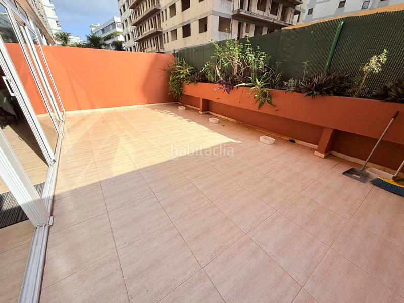 Foto 5442190a-6b14-4e6b-8d1f-e0873cb30abf. Appartamento con riscaldamento piscina in Zona Martiánez Puerto de la Cruz