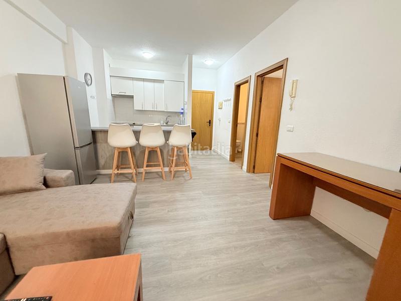 Foto 6eb791f7-a2bc-448f-9137-51bf0c60e40e. Appartamento con riscaldamento piscina in Zona Martiánez Puerto de la Cruz