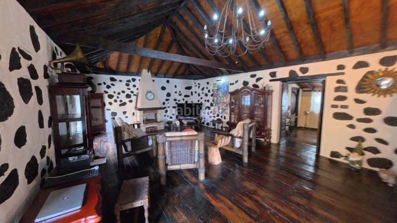 Foto 2dbf0085-8746-4290-b686-e6bcd5792212. Casa a Los Realejos pueblo Realejos (Los)