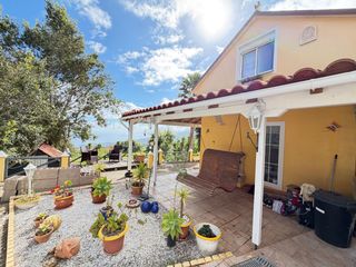 Casa en La Vega - El Amparo - Cueva del Viento. Se vende maravilloso chalet en la vega  icod de los vinos