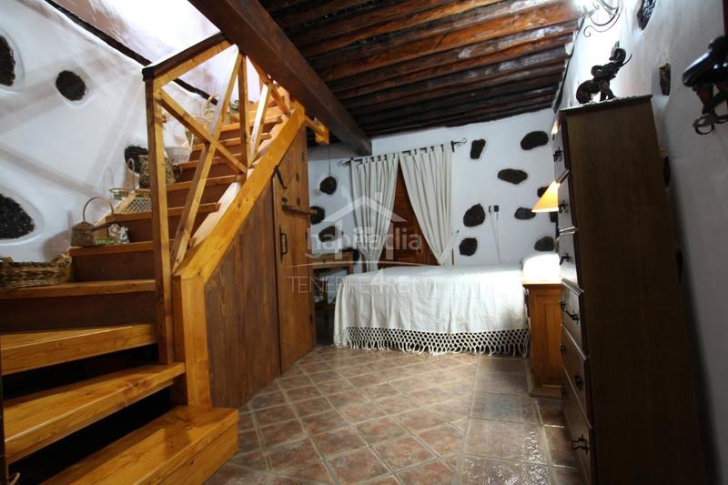 Foto 49833922-2e96-4792-8773-f6210e1e01c5. Masia amb aparcament a Tamaimo - Arguayo Santiago del Teide