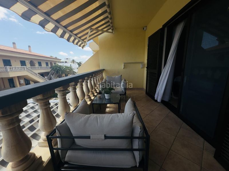 Foto 832f2ace-d03d-4887-9875-8c5e07edf984. Casa amb aparcament a Costa del Silencio Arona